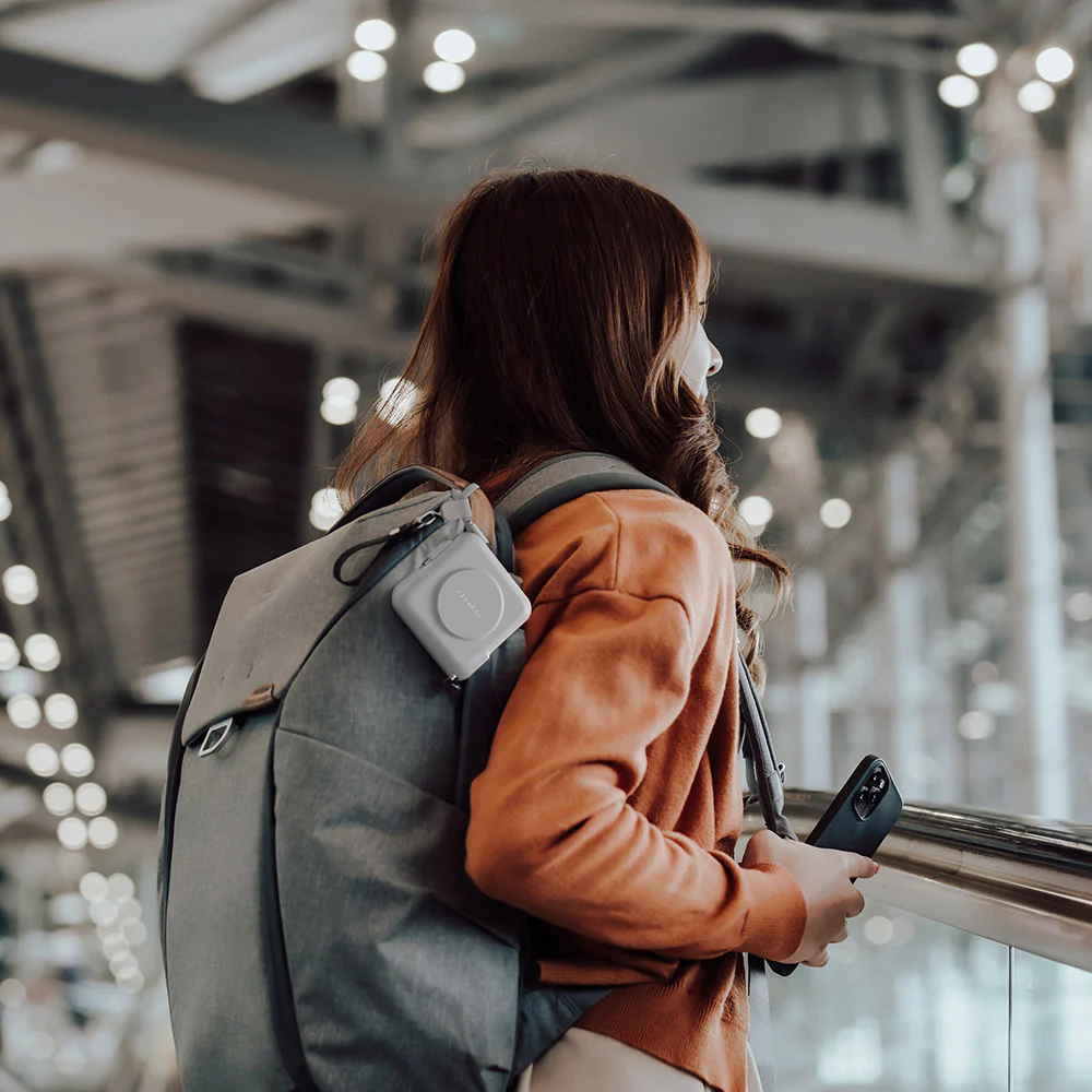 AXIE 3-in-1 Global Wall Charger & 10k mAh Power Bank - Image 10