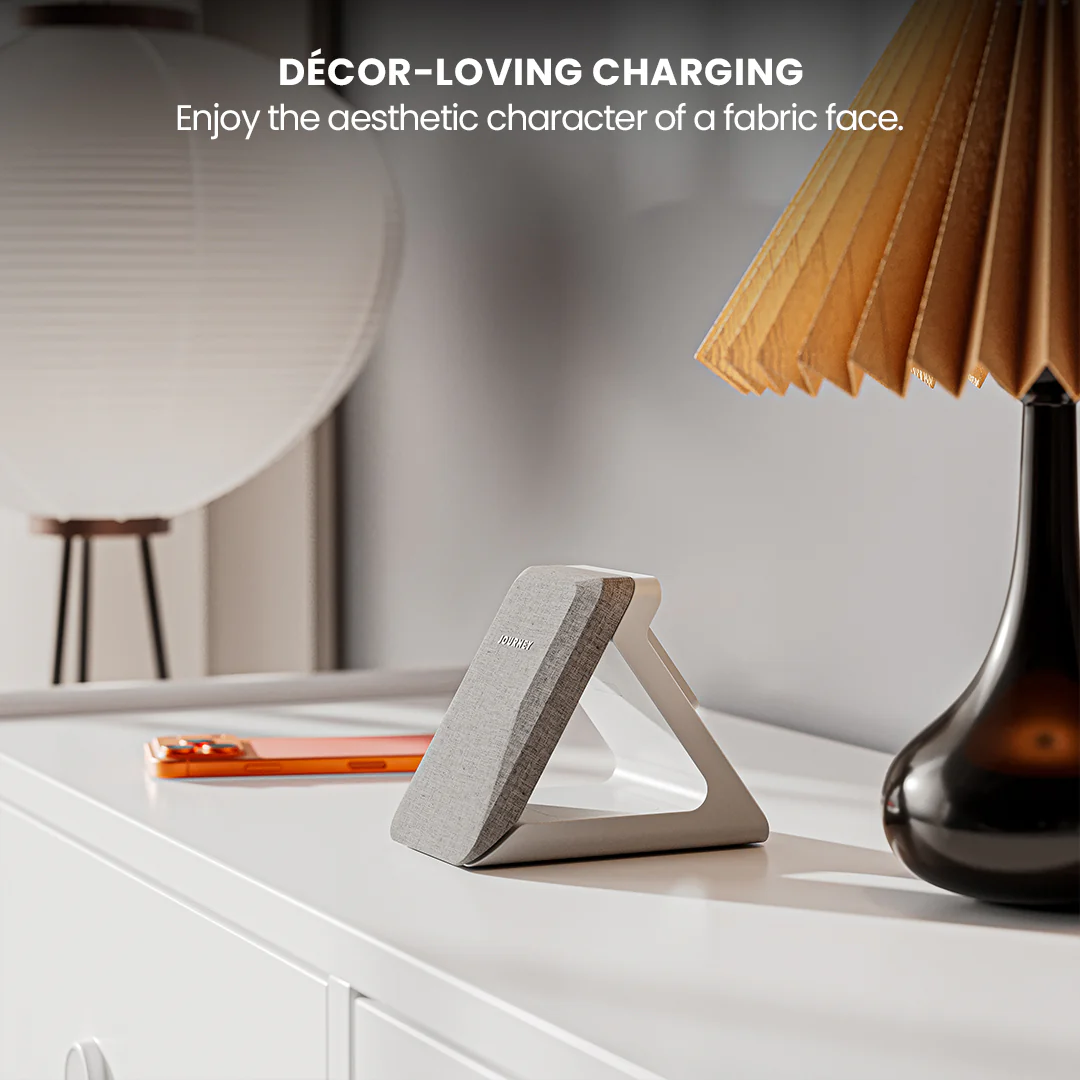 SUMMIT 3-in-1 Wireless Charging Station - Image 6