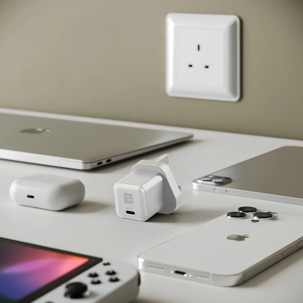 USB-C Mini Wall Charger - 30W - Image 8